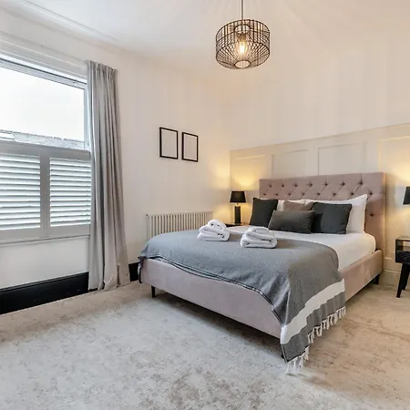 2 Bed In York Oc-94487 *