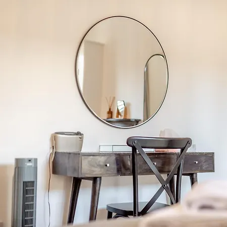 2 Bed In York Oc-94487