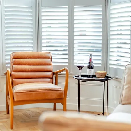 2 Bed In York Oc-94487 Holiday home York