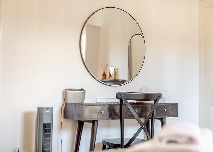 2 Bed In York Oc-94487