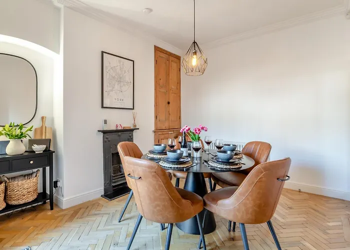 2 Bed In York Oc-94487 *