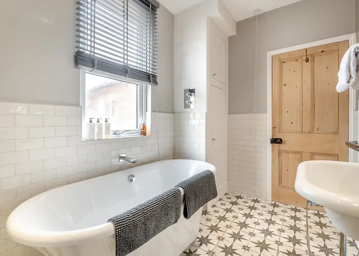 2 Bed In York Oc-94487 Semesterbostad *