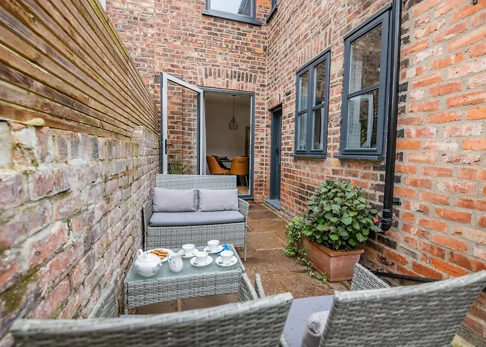 2 Bed In York Oc-94487 * York